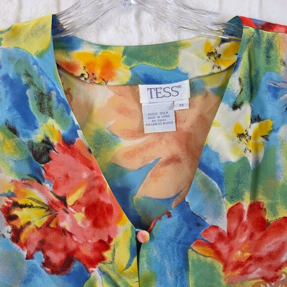 VTG Tess 100% Silk Blouse Women's  Colorful Tropical Floral Short Sleeve Size M - Picture 3 of 13